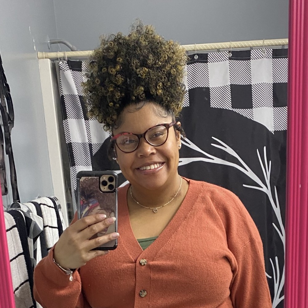 Meet your Posher, Nisha